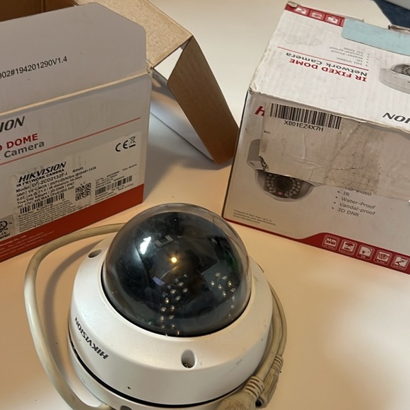 Hikvision White Dome Surveillance Camera with IR LEDs-  2 - Picture 4 of 7